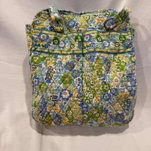 Vera Bradley Perfect Pocket Tote in Retired Englsh Meadow Pattern